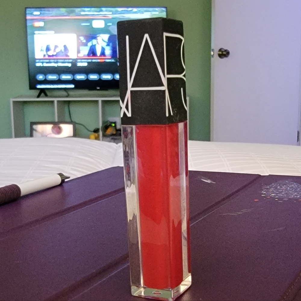 LEAVING THIS WEEK - NARS Velvet Lip Glide